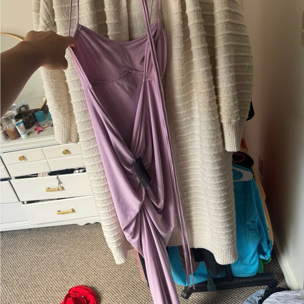 Dress - Picture 3 of 7